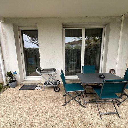 Appartement Avec Jardin A Rochefort Exterior foto