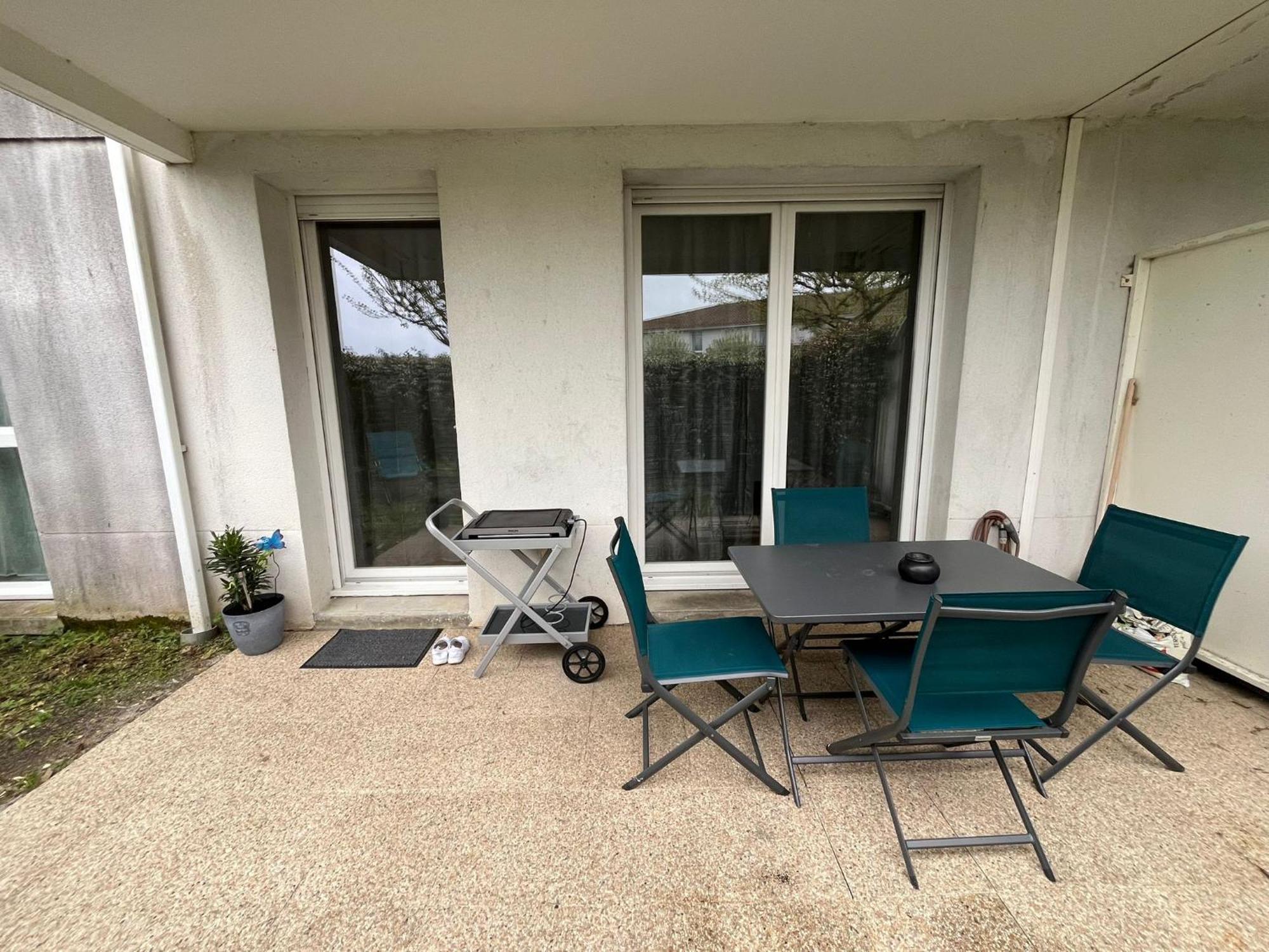 Appartement Avec Jardin A Rochefort Exterior foto