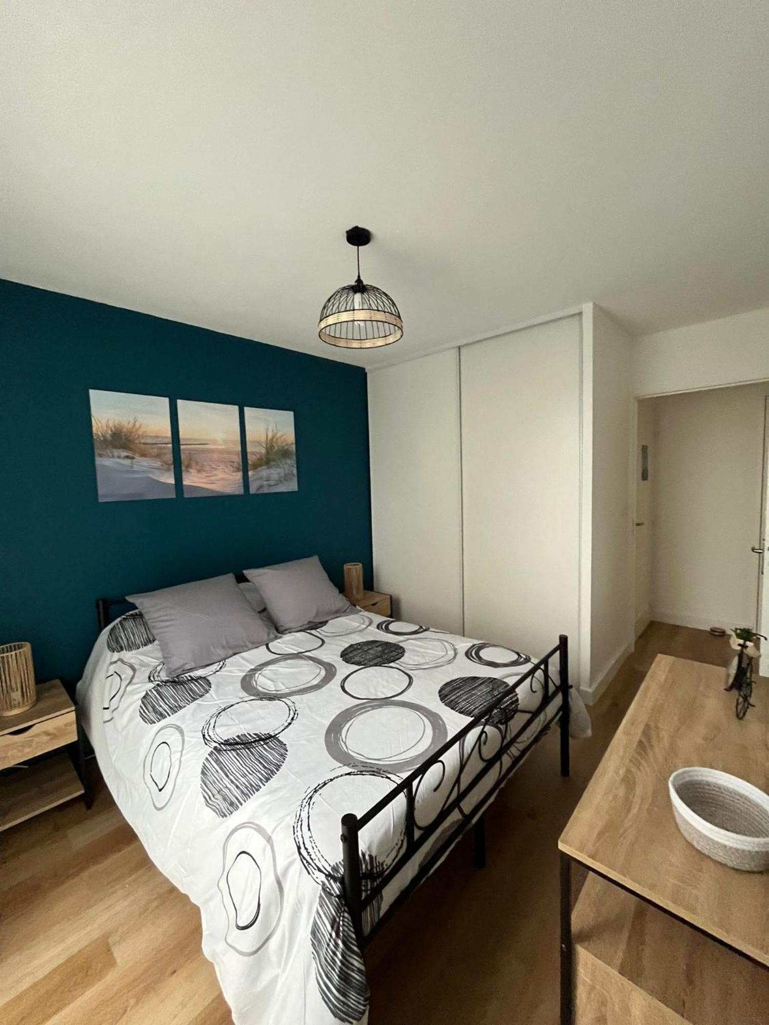 Appartement Avec Jardin A Rochefort Exterior foto